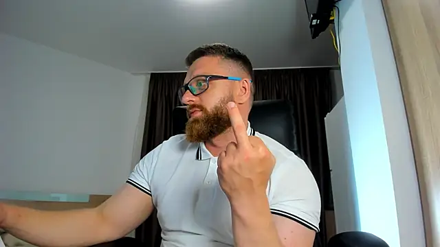 Онлайн чат XXX Findom_guy