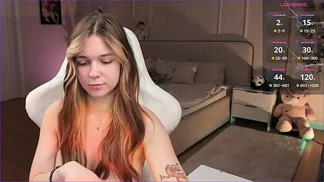 دردشة Frau_Lina الجنسية المباشرة