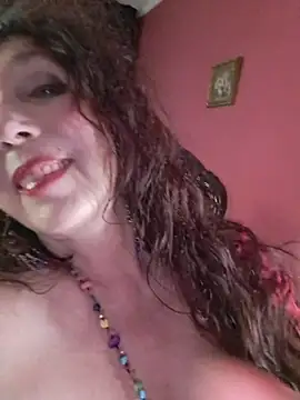 GypsyEsmeralda Live XXX-chat