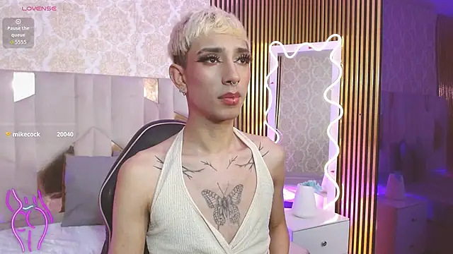 CYRUS_TAY Live XXX-chat