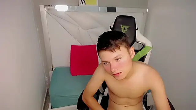 NYC_Bby – Naživo XXX chat