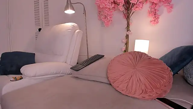 kitty_miaa's Live XXX Chat