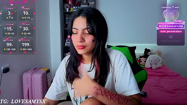 Lovelyamyy's Live XXX Chat