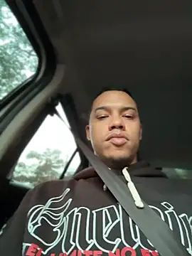 AlphaMasterXxxn Live XXX chat