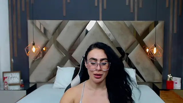 צ'אט XXX בשידור חי של MartinaaFit