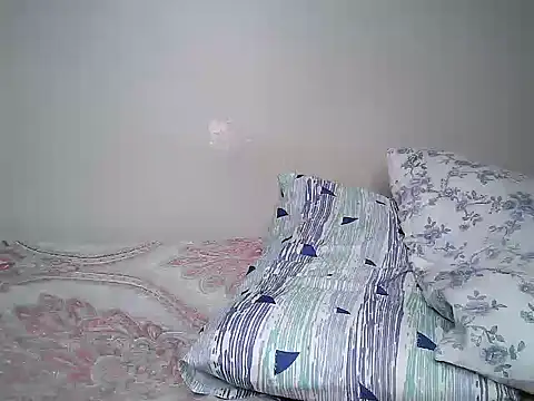 Chat +18 de Queen_pretty2 ao vivo