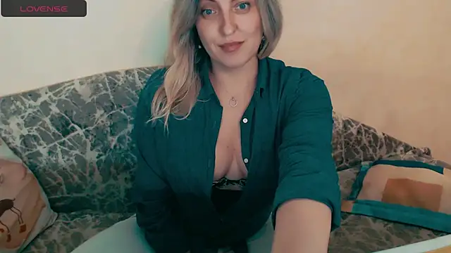 ElysonLang Live XXX-chat