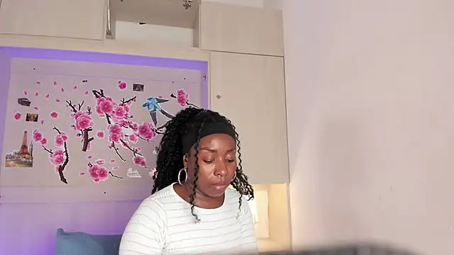 XXX chat uživo modela TaylorBloom