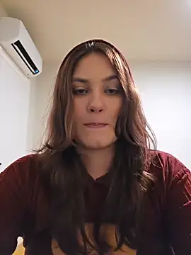 MiaRides19 Chat XXX in diretta