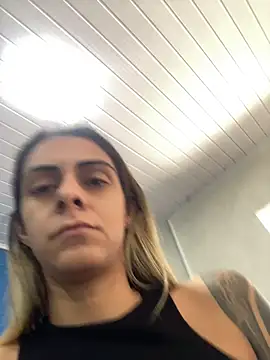 sabrinaneves élő XXX-chatje