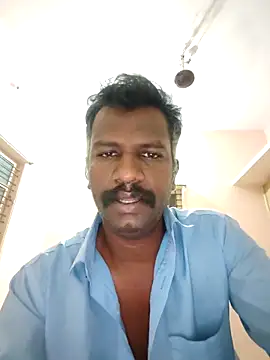 Chat XXX en directo de Paramkeerthi