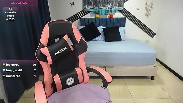 Alice_Roosee Webcam Show