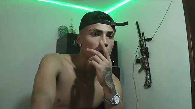 Fenix_hardcock 라이브 XXX 채팅