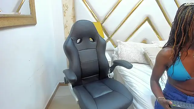 EbonnyShantall Webcam show
