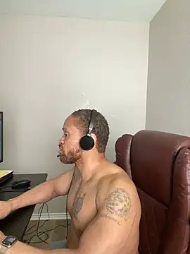 Chat +18 de Fathero1time ao vivo