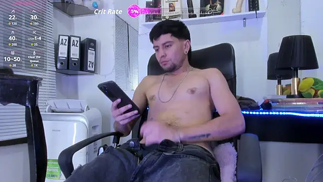 Chat XXX ao vivo de StefanoBigCock