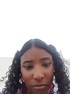Ellie_Cute7 Adlı Modelin Canlı XXX Sohbeti