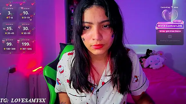 Lovelyamyy Chat XXX in diretta
