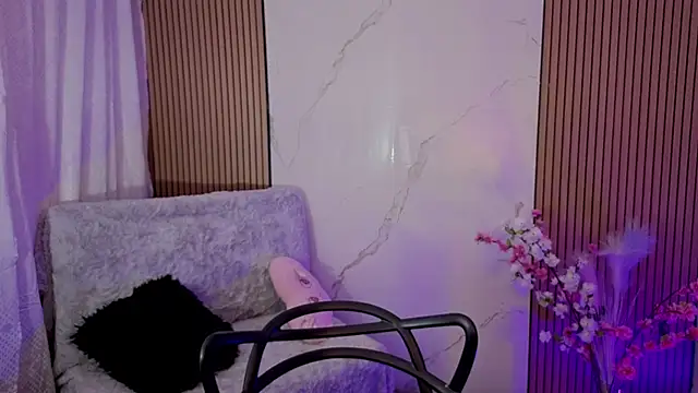 Kayleemorales 现场XXX聊天