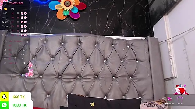 LAILAGUMMY Live XXX Chat