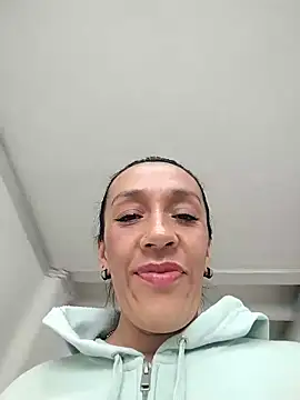 Shantey_Laurent 라이브 XXX 채팅