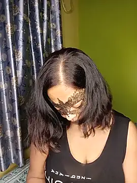 Big_Ass_Nikita 现场XXX聊天