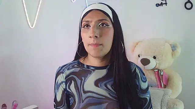 Sara_Blum Chat XXX in diretta