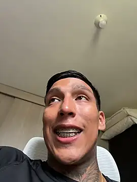 sendfer Pertunjukan Webcam