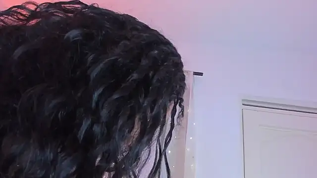 Jade_Thonson1 XXX чат на живо
