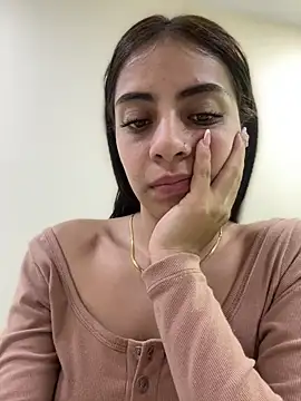 Hanna_Cruz_: онлайн-секс-чат