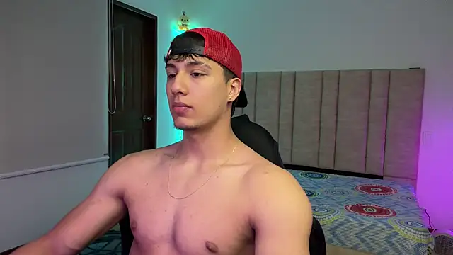 Chat +18 de CHRIS_MORGAN1 ao vivo