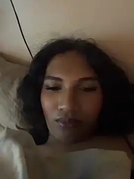 XXX chat uživo modela slutty_aki