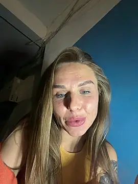 Show modela Your__Fetish na web-kameri