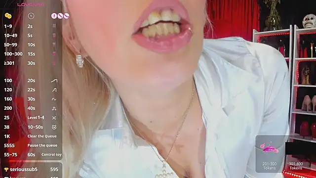 แชท XXX สดของ MistressAndre