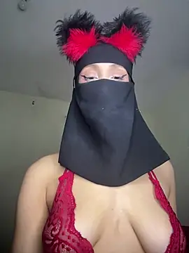 arabayla Adlı Modelin Canlı XXX Sohbeti