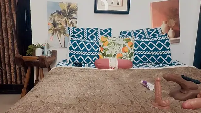 Pertunjukan Kamera Web GiantBootyMilf