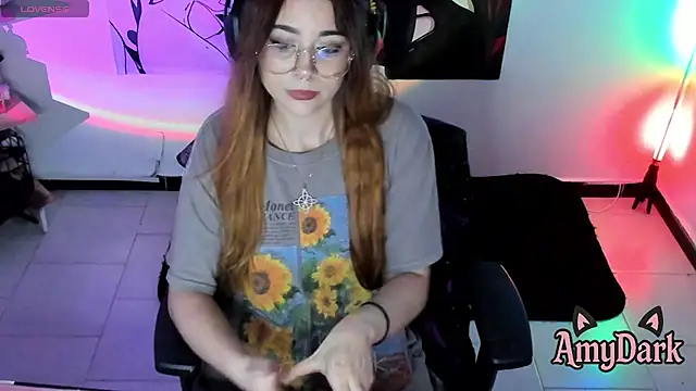 _AmyDark élő XXX-chatje