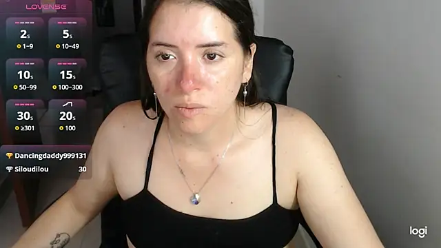 spicey_latina 라이브 XXX 채팅