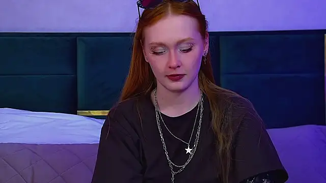 Chat +18 de AgataFoxley ao vivo