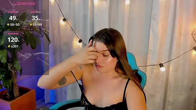 Lia_little18 现场XXX聊天
