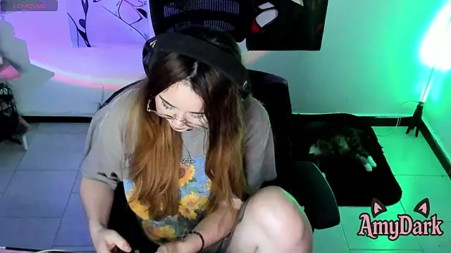 _AmyDark's Live XXX Chat