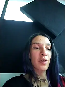 rebekka_simpson Adlı Modelin Canlı XXX Sohbeti