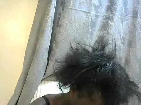 Black_Q Chat XXX live