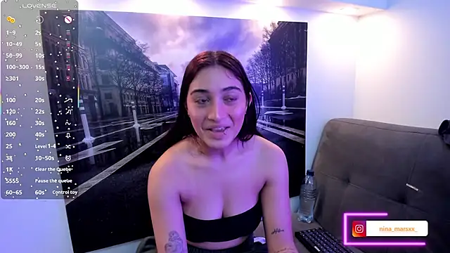 Nina-Mars Obrolan Langsung XXX