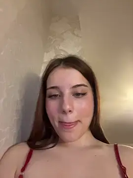 Immy_Megan Adlı Modelin Canlı XXX Sohbeti