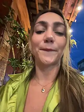 Nina_velvet01's Webcam Show