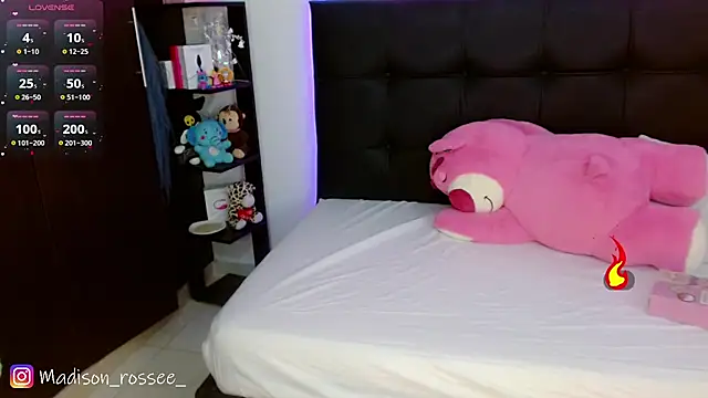 Madison_Rossee élő XXX-chatje