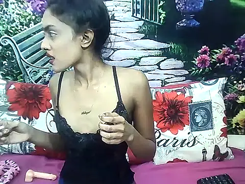 IndianPretty14u2Luv – Naživo XXX chat