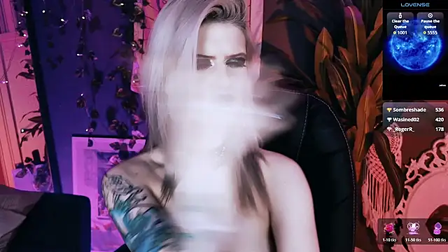Онлайн чат XXX Noah_ElmerX