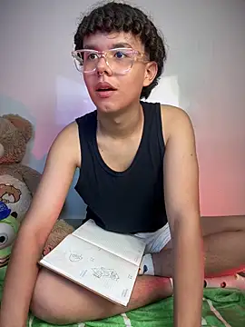 Zayn_Ross Webcamshow